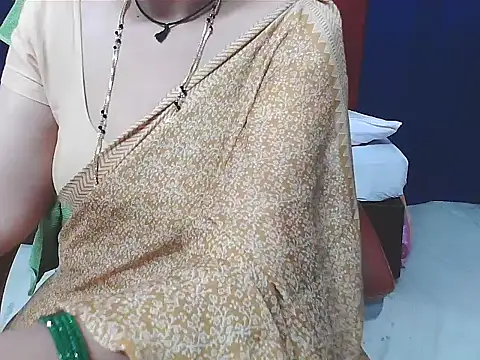 sunitha-3's cam snapshot