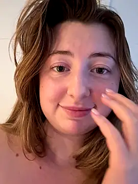 curvyflawless live sex cam