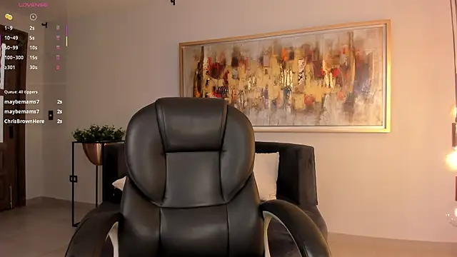 MaryLewis_'s cam snapshot