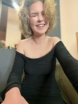 KellyKeler live sex cam