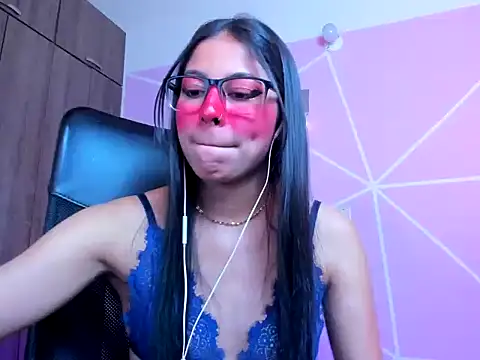 _ALLYSON18_'s cam snapshot