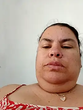 yaneth_'s cam snapshot