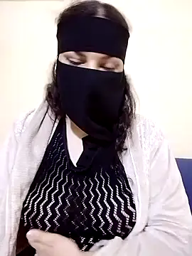 Laura-arabe live sex cam