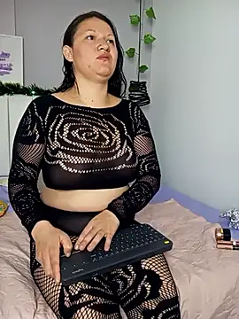 Kattiaa_bk7's cam snapshot