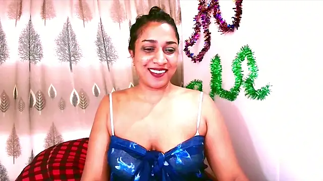 Indian_Erotic69's cam snapshot