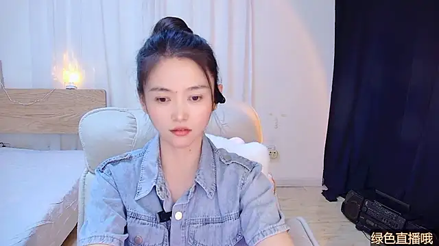 Coco-Sweetie live sex cam