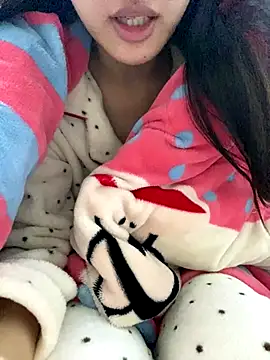 MengMeng0515 live sex cam