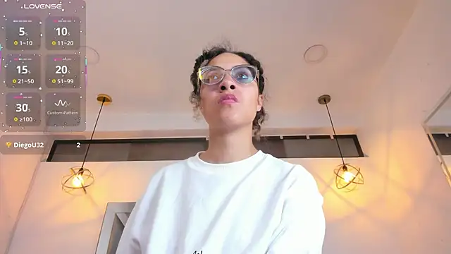 Hanna_Cornee_ live sex cam