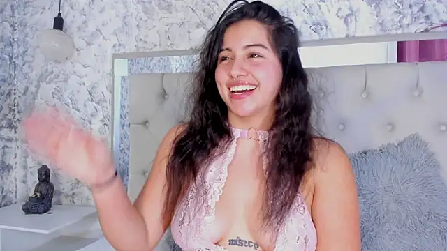 Megan_rossee live sex cam