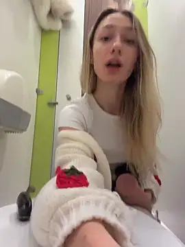 Lia__Love live sex cam