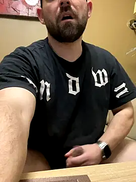 Lover_boy_89 live sex cam