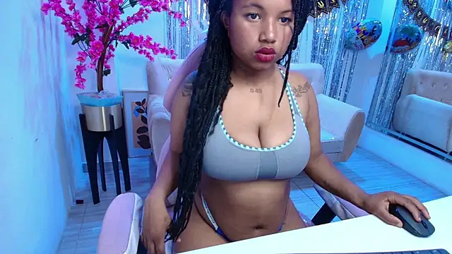 Lucy_saki live sex cam