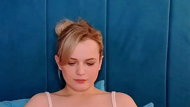 JessicaBeverly's cam snapshot