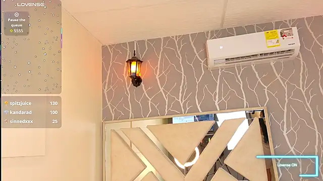 vanessa_guzman2 live sex cam