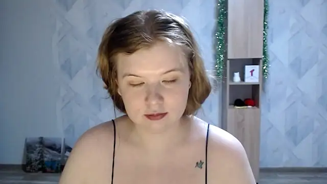 Melina_Hot09 live sex cam