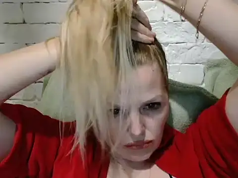 Angel_girllovemy's cam snapshot