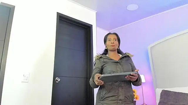 salome_moon_ live sex cam