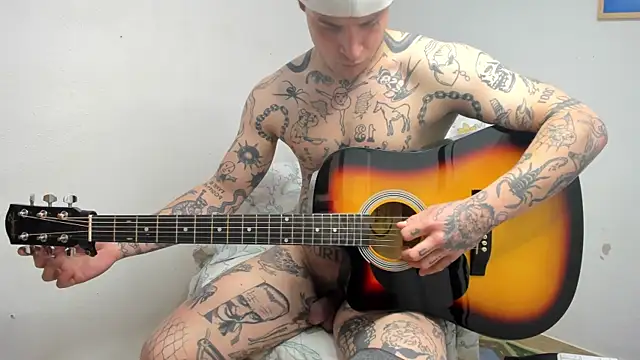 layneinchains live sex cam