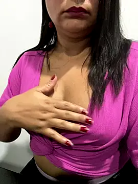 FuddlingChatter's cam snapshot