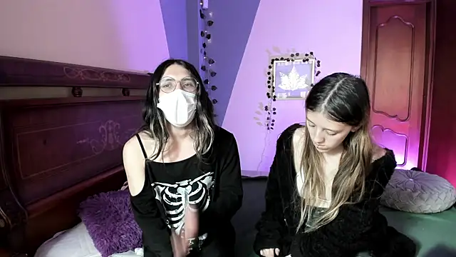 Briar_y_Blair live sex cam