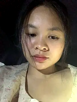 NhuFox's cam snapshot