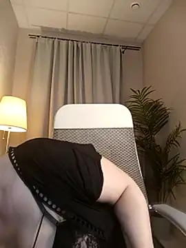 Women-pleasures live sex cam