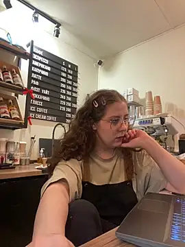 cinnabon_ live sex cam