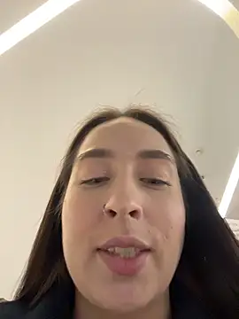 Holly_Play live sex cam