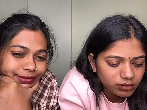 HoleyCoupon's cam snapshot