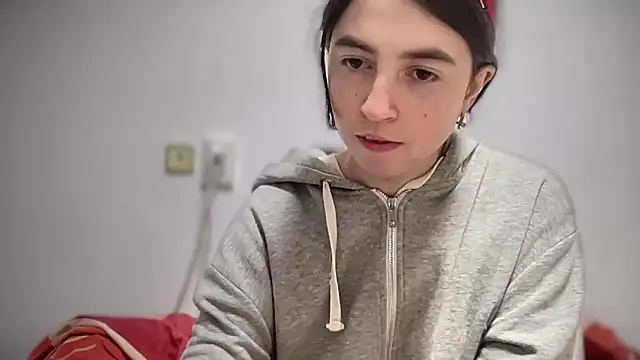 Aphr0ditee's cam snapshot