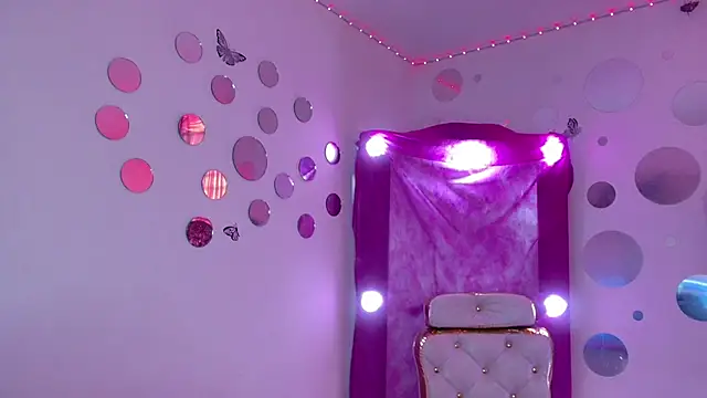 Ashley_Stone11's cam snapshot