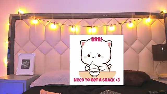 Scarletbigbug's cam snapshot