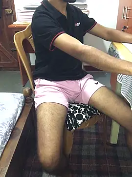 ShayanLK's cam snapshot