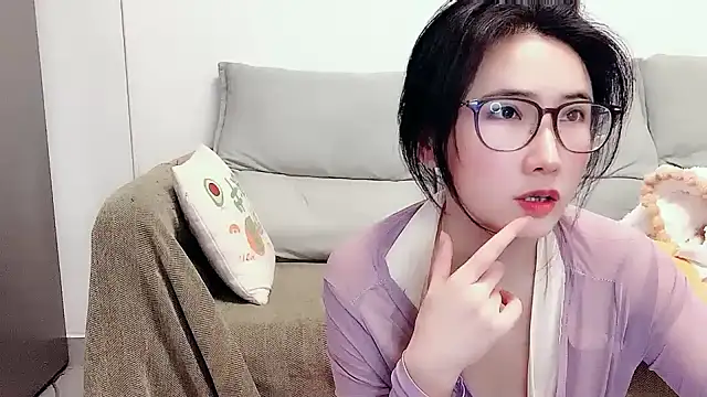 Rileyar1314 live sex cam