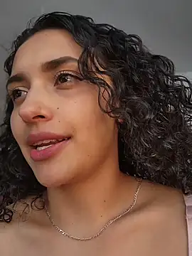 Lucy_Marin live sex cam