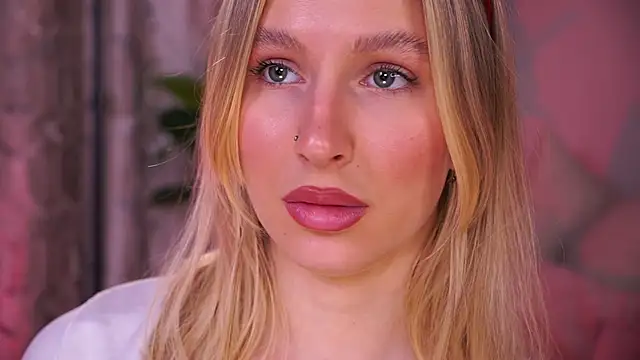 AnnLevine live sex cam