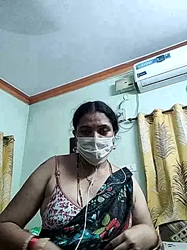 bhavyasri_55's cam snapshot