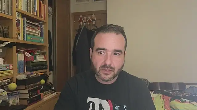 curiosillo83 live sex cam