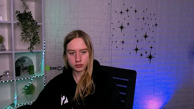 molly_lesser's cam snapshot