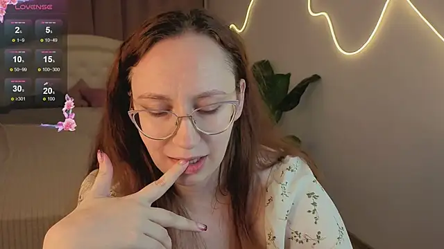 ellie_coy_'s cam snapshot