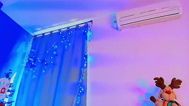 liccy_hall's cam snapshot