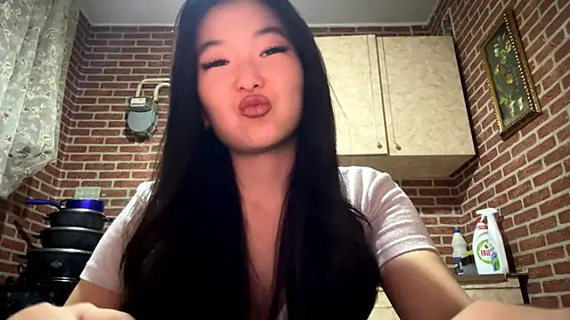 EmmaLeexth's cam snapshot