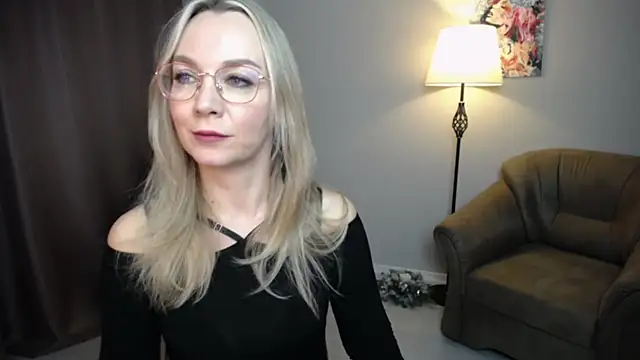 Ava_Elior live sex cam