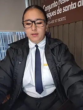 Cute_Penelope's cam snapshot