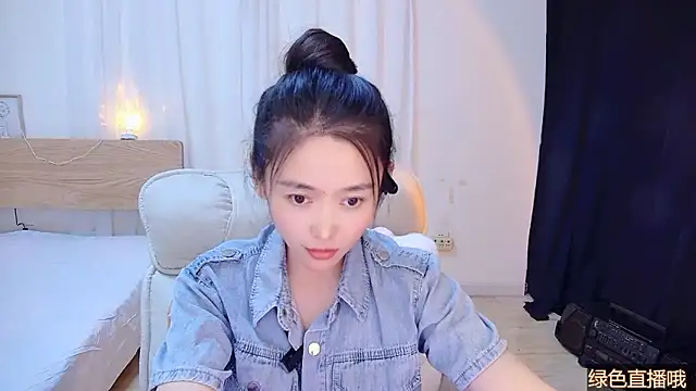 Coco-Sweetie live sex cam