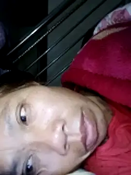 bella-la's cam snapshot