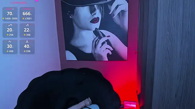 QueenOfHaze's cam snapshot