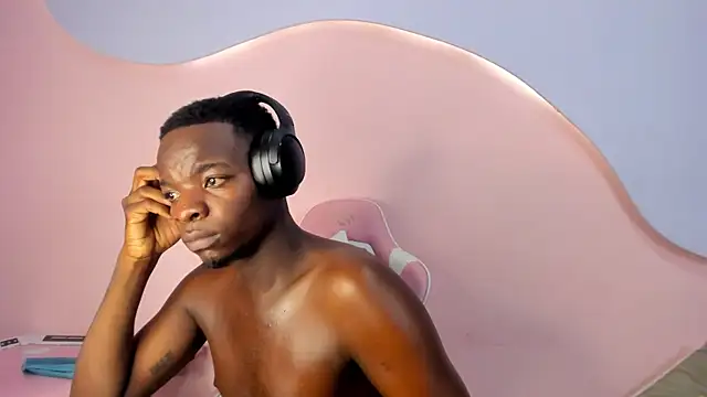 LucasBeckford live sex cam