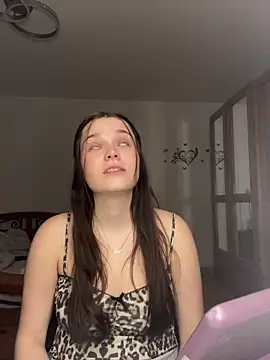 ElenaMariee live sex cam