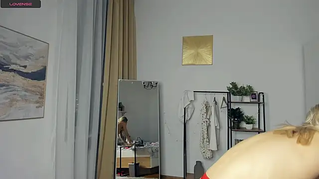 FaaBinaa live sex cam